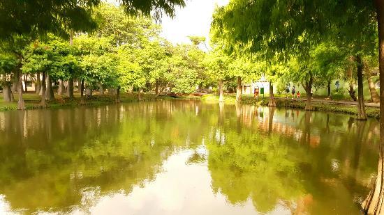 Barclay Memorial Park